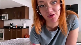 Teen Step Sister Gives A Blowjob And Gets A Huge Cumshot In Family Therapy